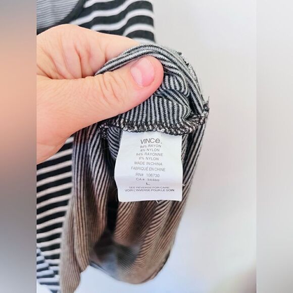 Vince Gray White Striped Scoop Neck Racerback Tank Top Womens Large - Picture 3 of 6